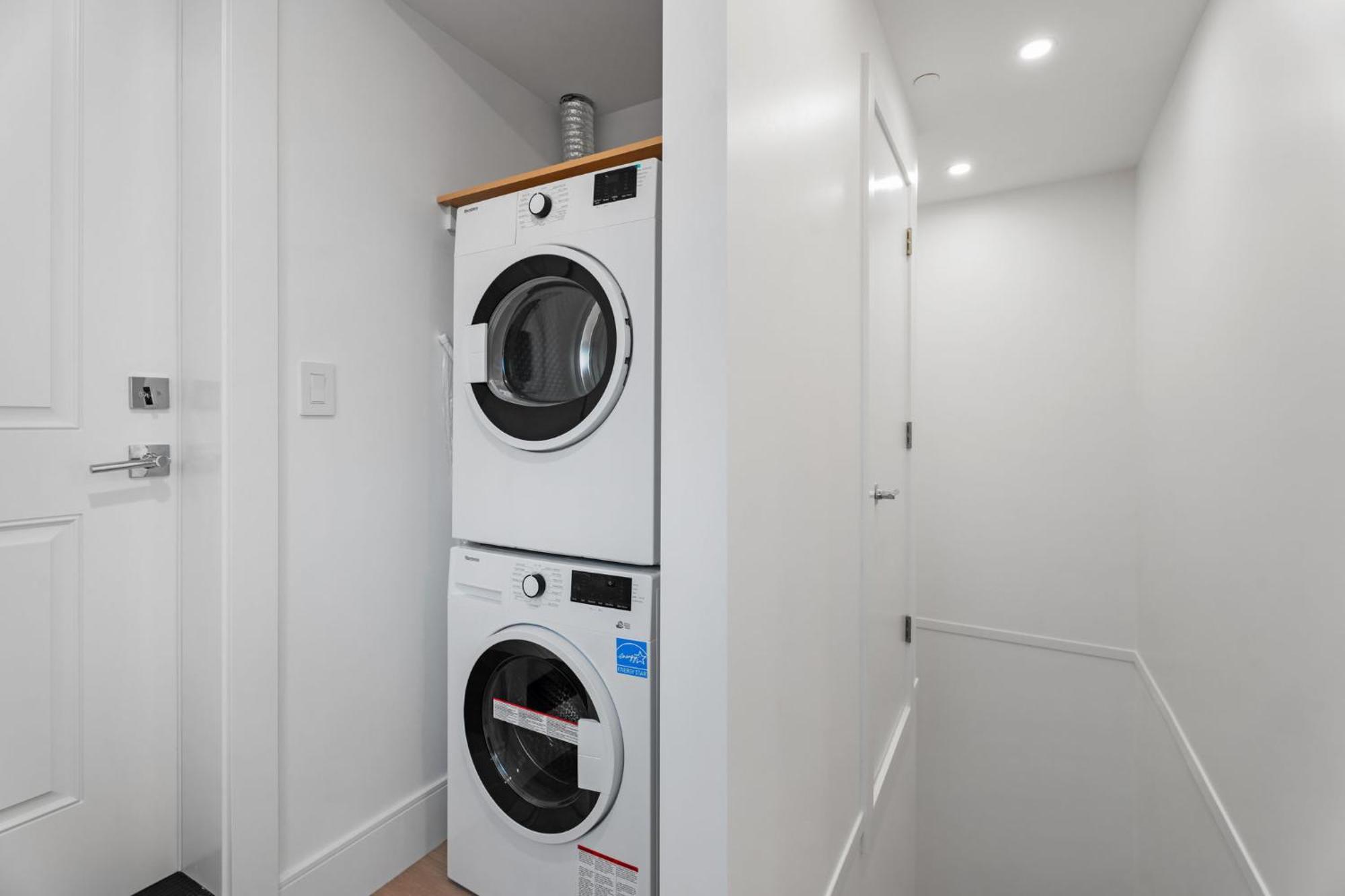 Brand New 2 Bedroom Point Grey Getaway Vancouver Buitenkant foto
